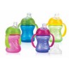 NUBY Gobelet anti-goutte Swirl™ en PP à Anses avec Bec en silicone souple et couverle 240ml  +6mois